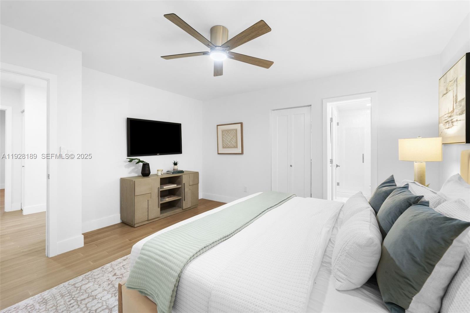 2735 SW 65th Ave Miami, FL 33155