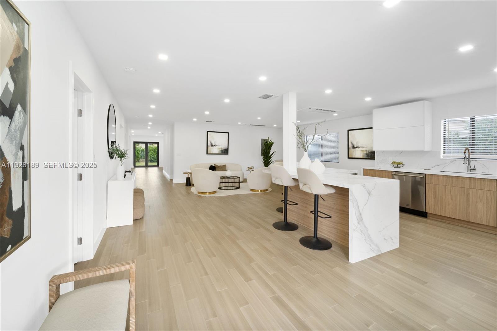 2735 SW 65th Ave Miami, FL 33155