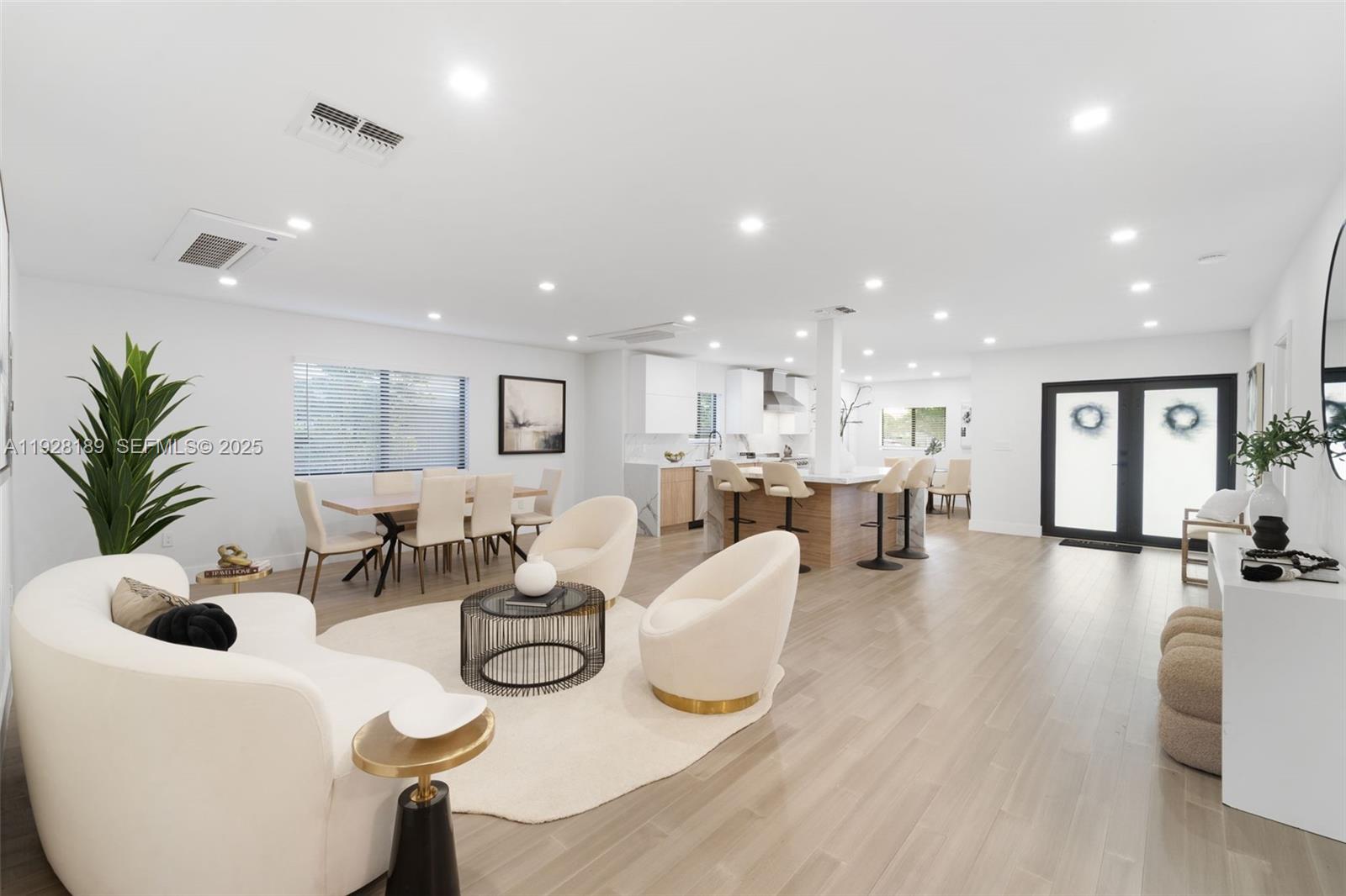 2735 SW 65th Ave Miami, FL 33155