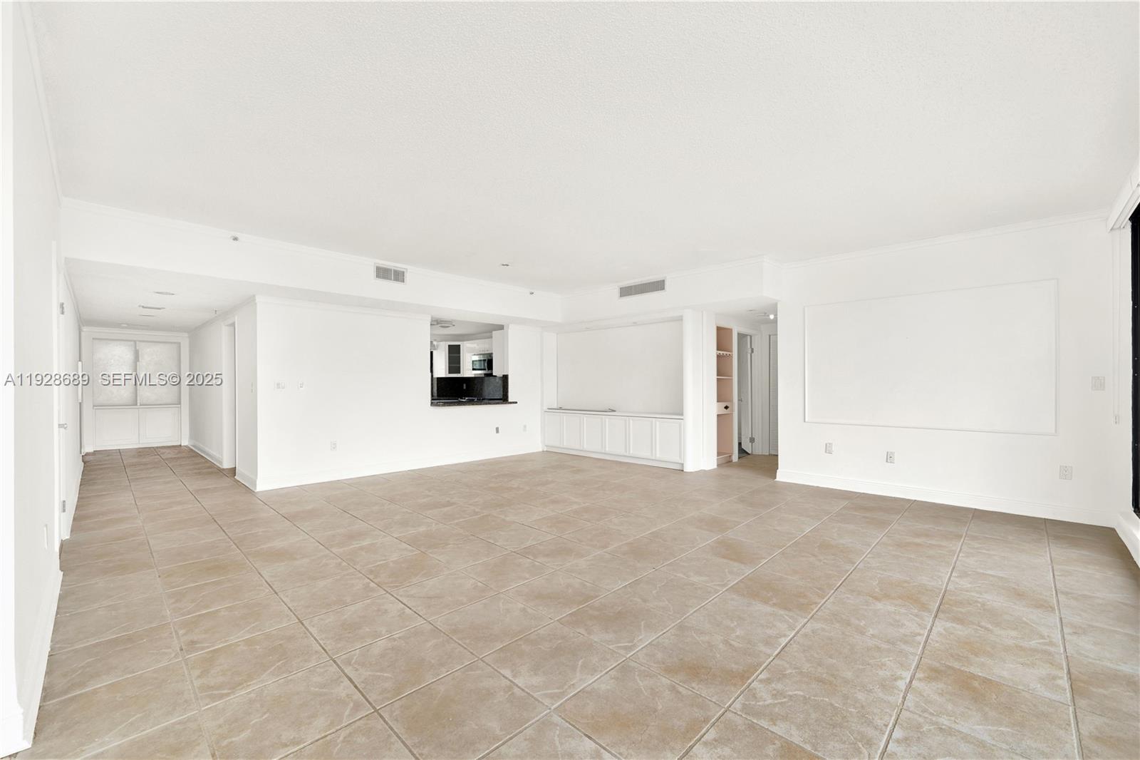 385 Poinciana Dr #1230 Sunny Isles Beach, FL 33160