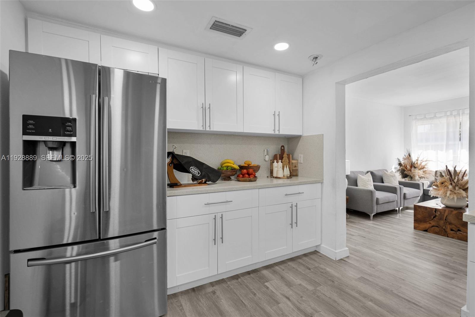 3711 SW 27th Ter Miami, FL 33134