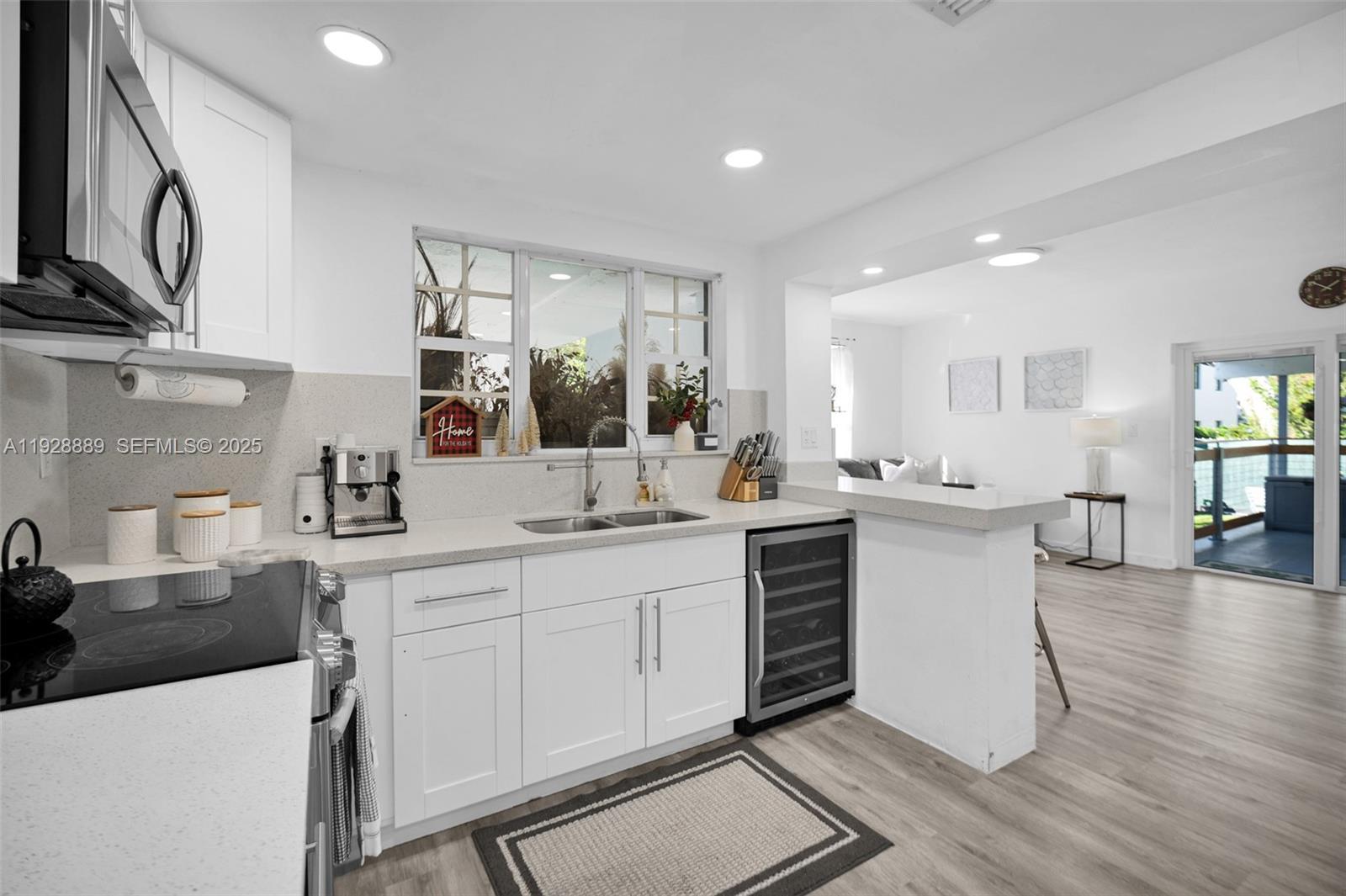 3711 SW 27th Ter Miami, FL 33134