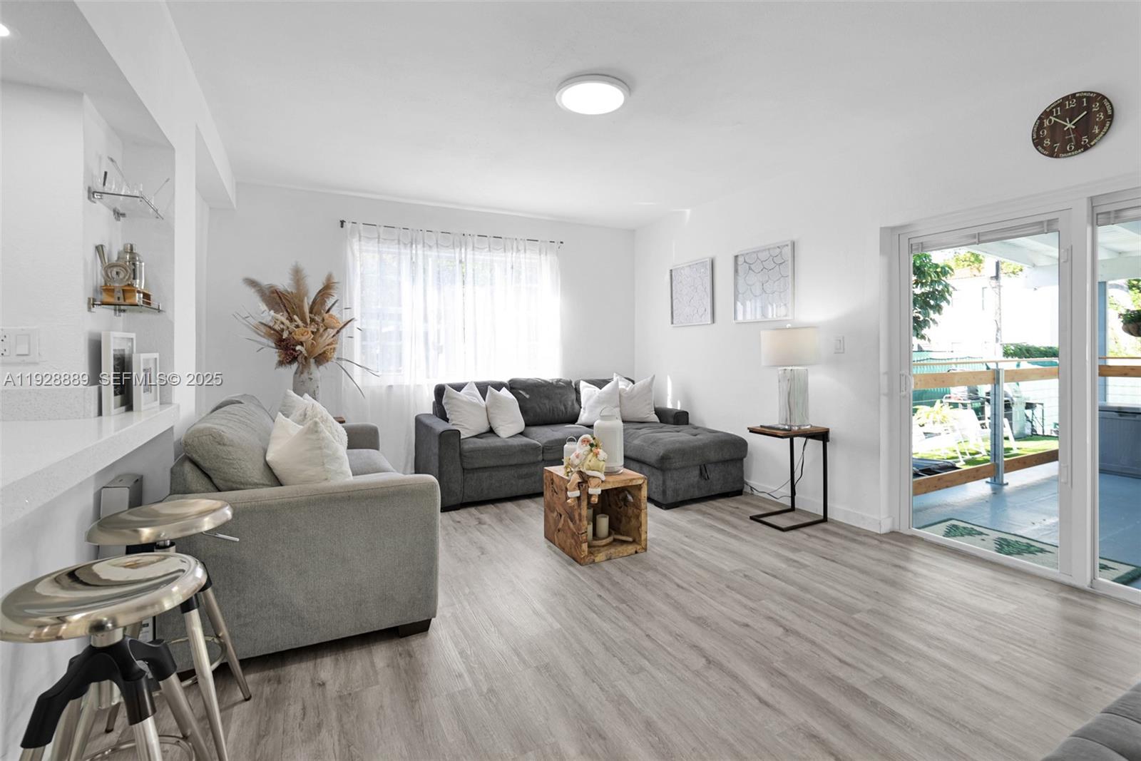 3711 SW 27th Ter Miami, FL 33134