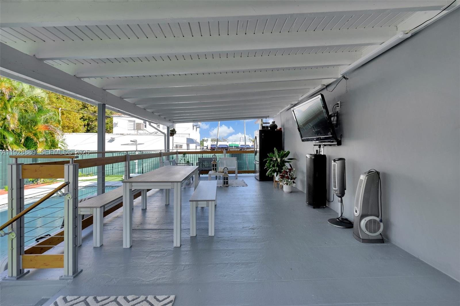 3711 SW 27th Ter Miami, FL 33134