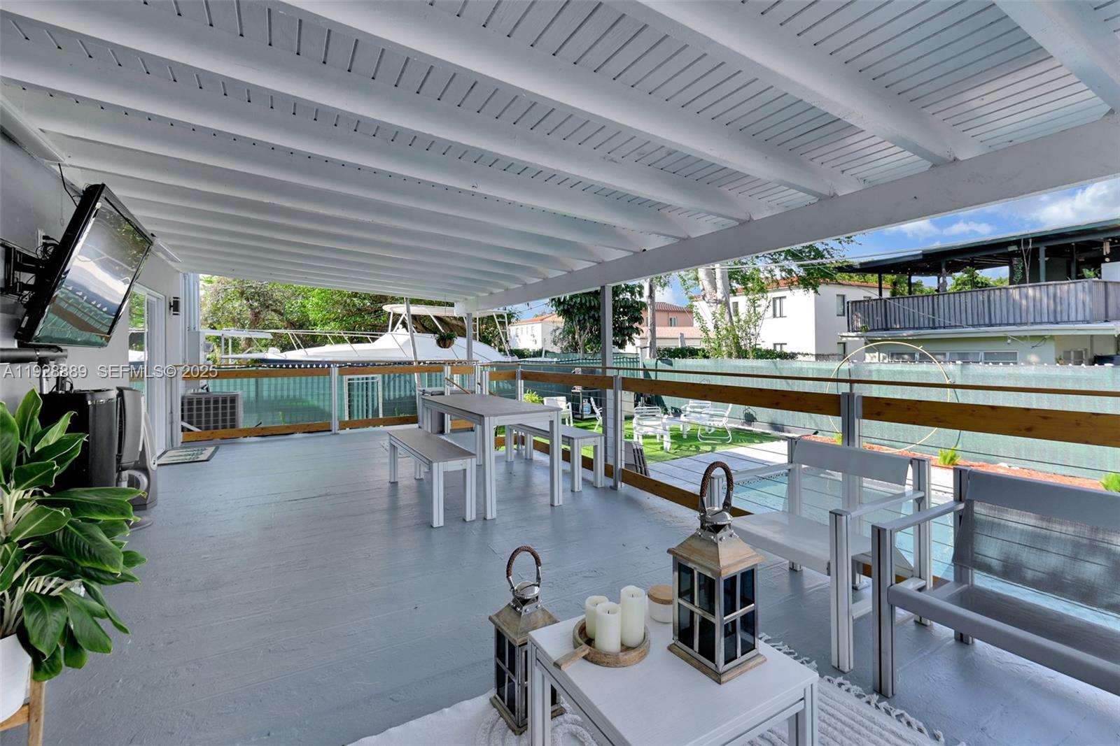 3711 SW 27th Ter Miami, FL 33134