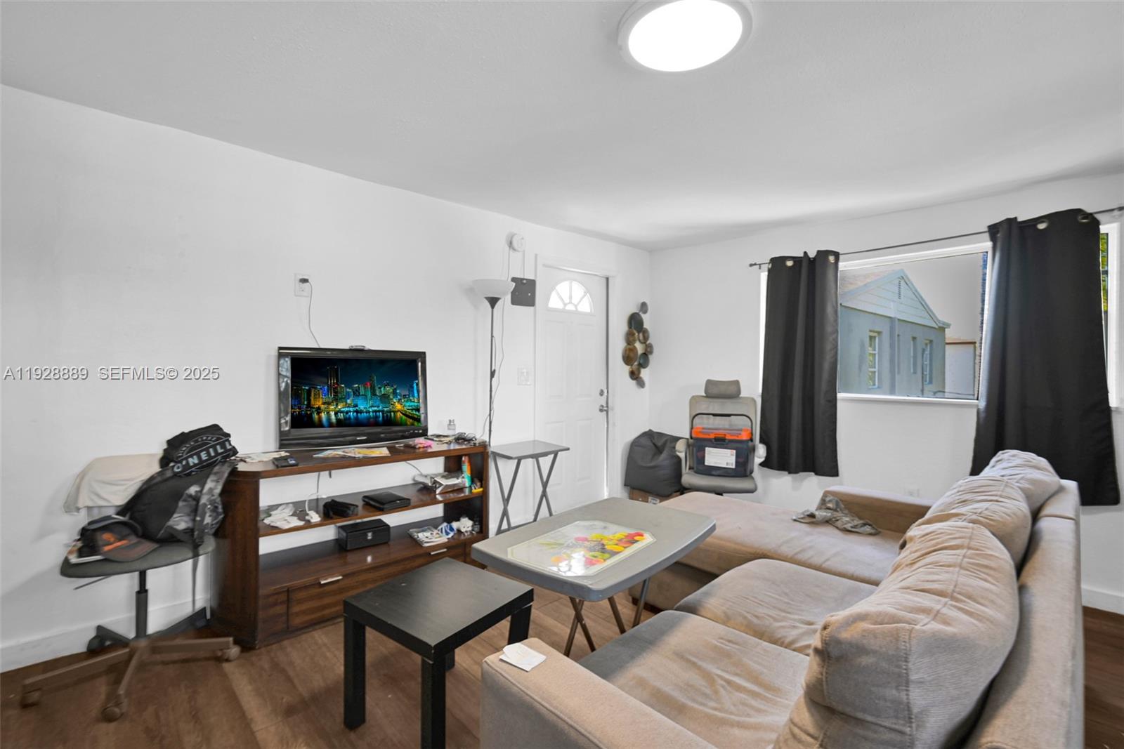 3711 SW 27th Ter Miami, FL 33134