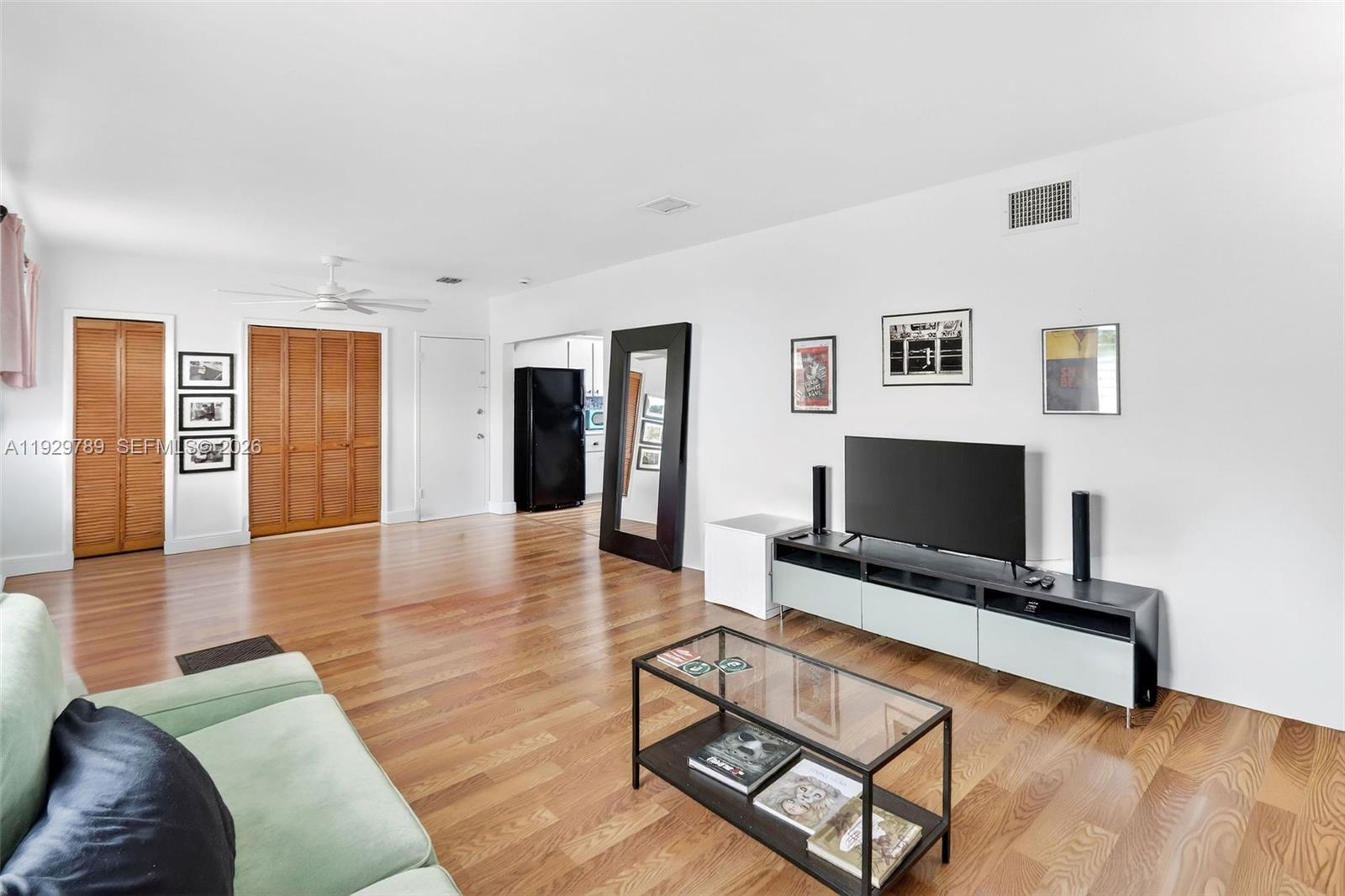 2250 Bay Dr #17 Miami Beach, FL 33141