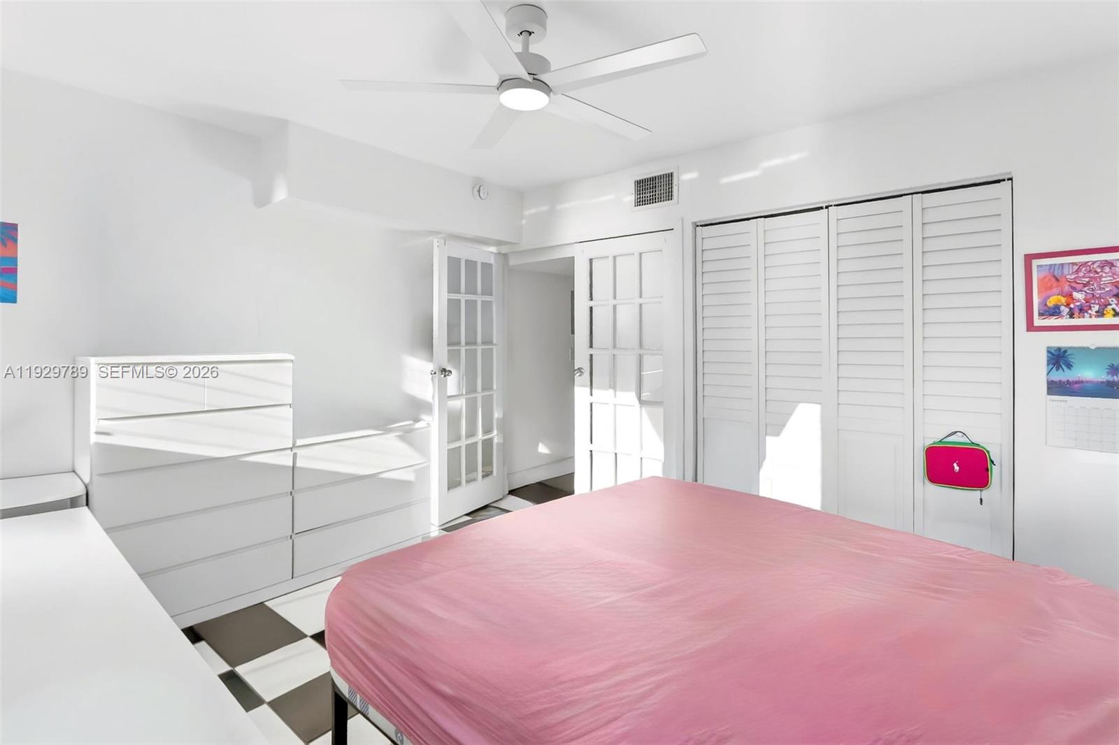 2250 Bay Dr #17 Miami Beach, FL 33141