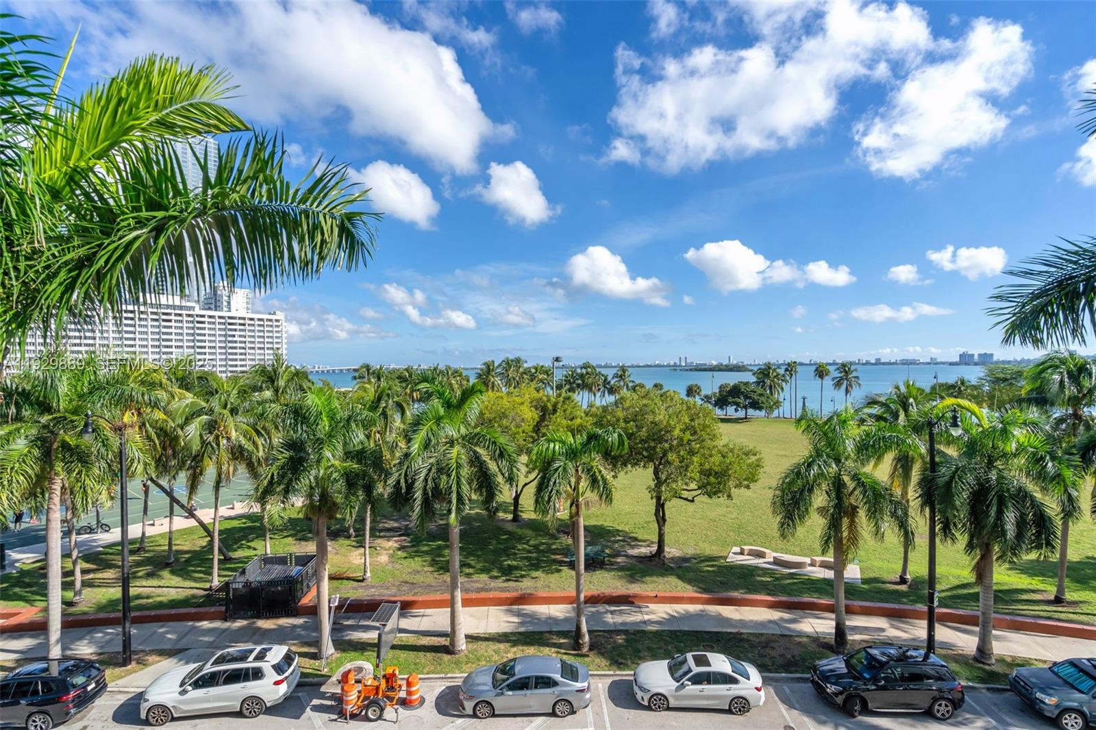 1900 N Bayshore Dr #604 Miami, FL 33132