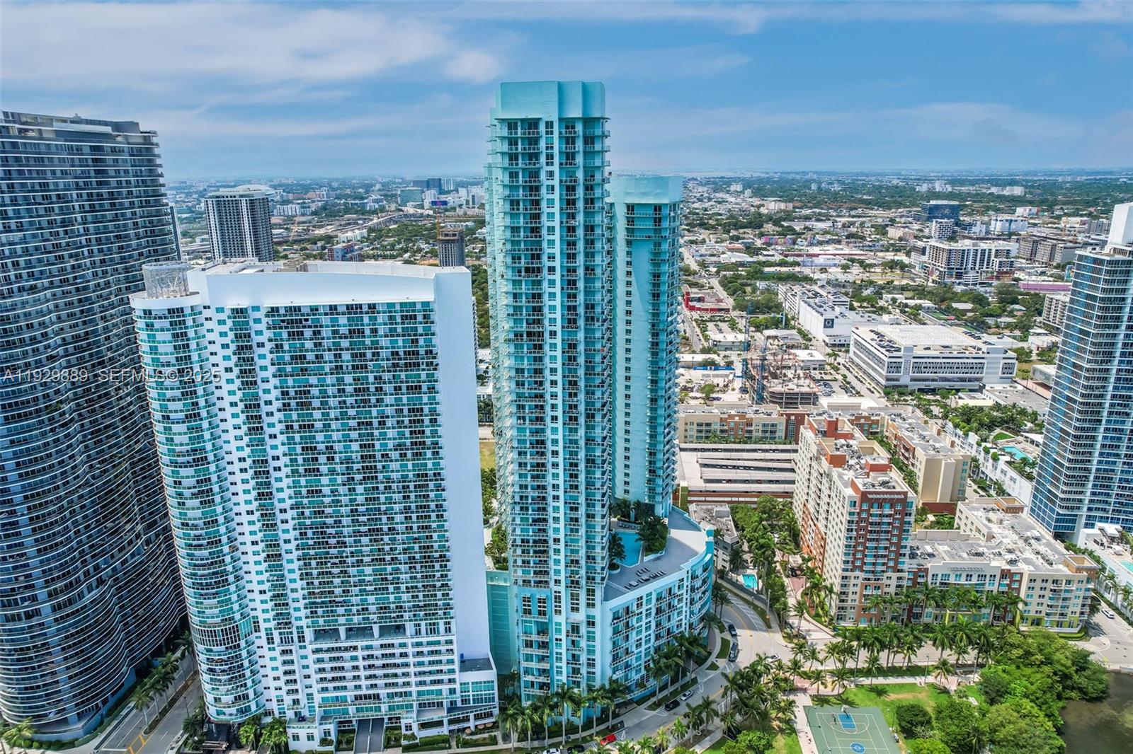 1900 N Bayshore Dr #604 Miami, FL 33132