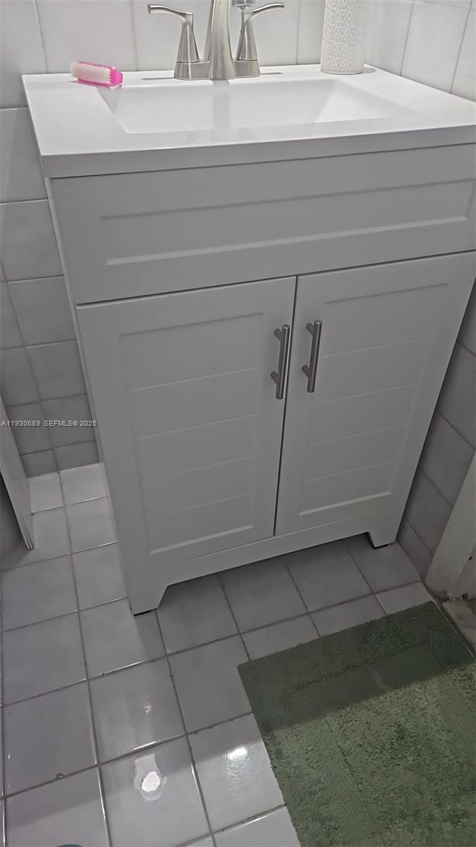 11905 NE 2nd Ave #C201