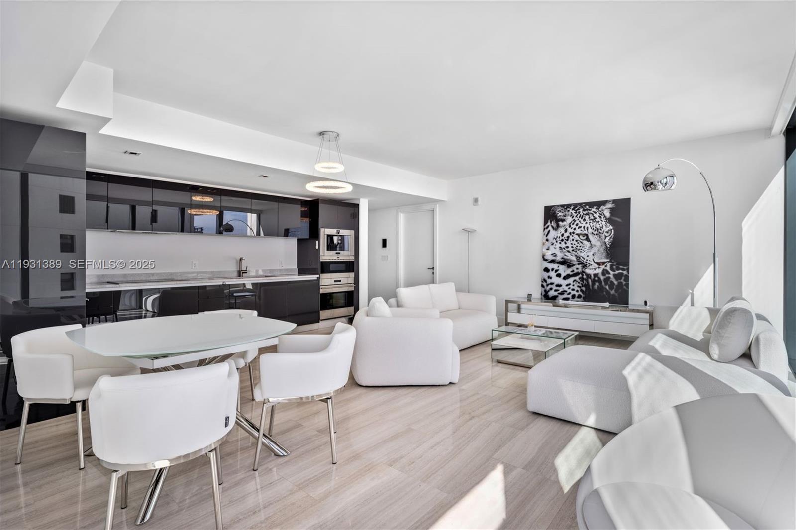 1451 Brickell Ave #1803 Miami, FL 33131