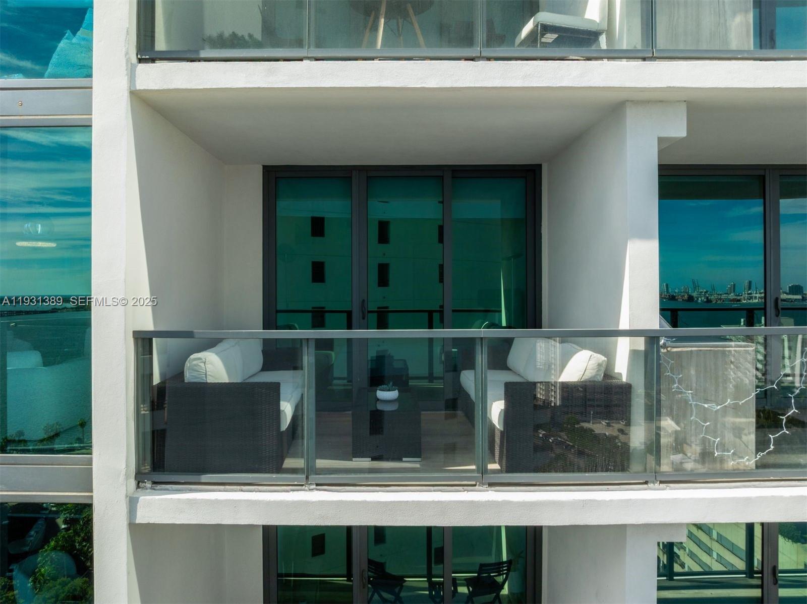 1451 Brickell Ave #1803 Miami, FL 33131