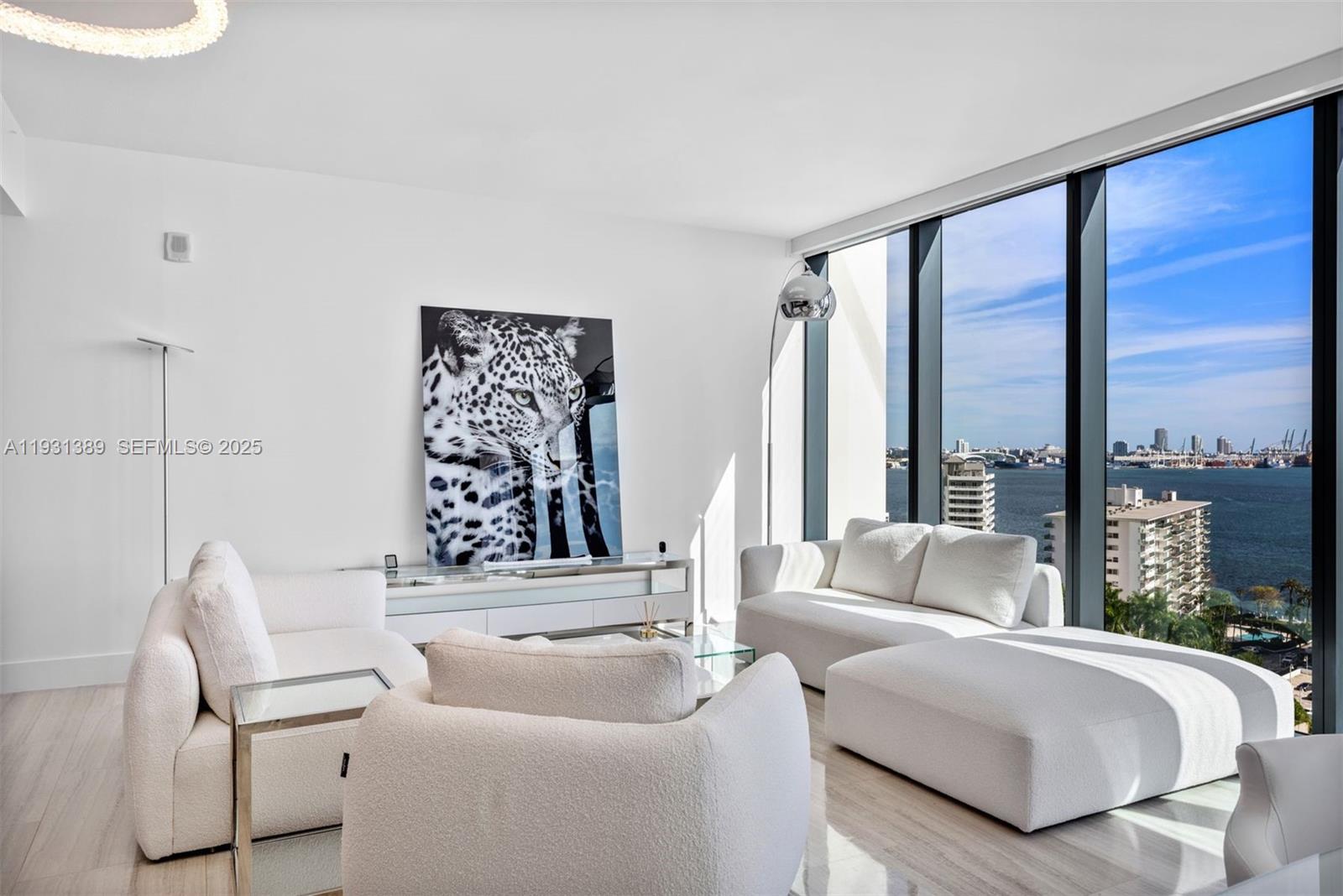 1451 Brickell Ave #1803 Miami, FL 33131