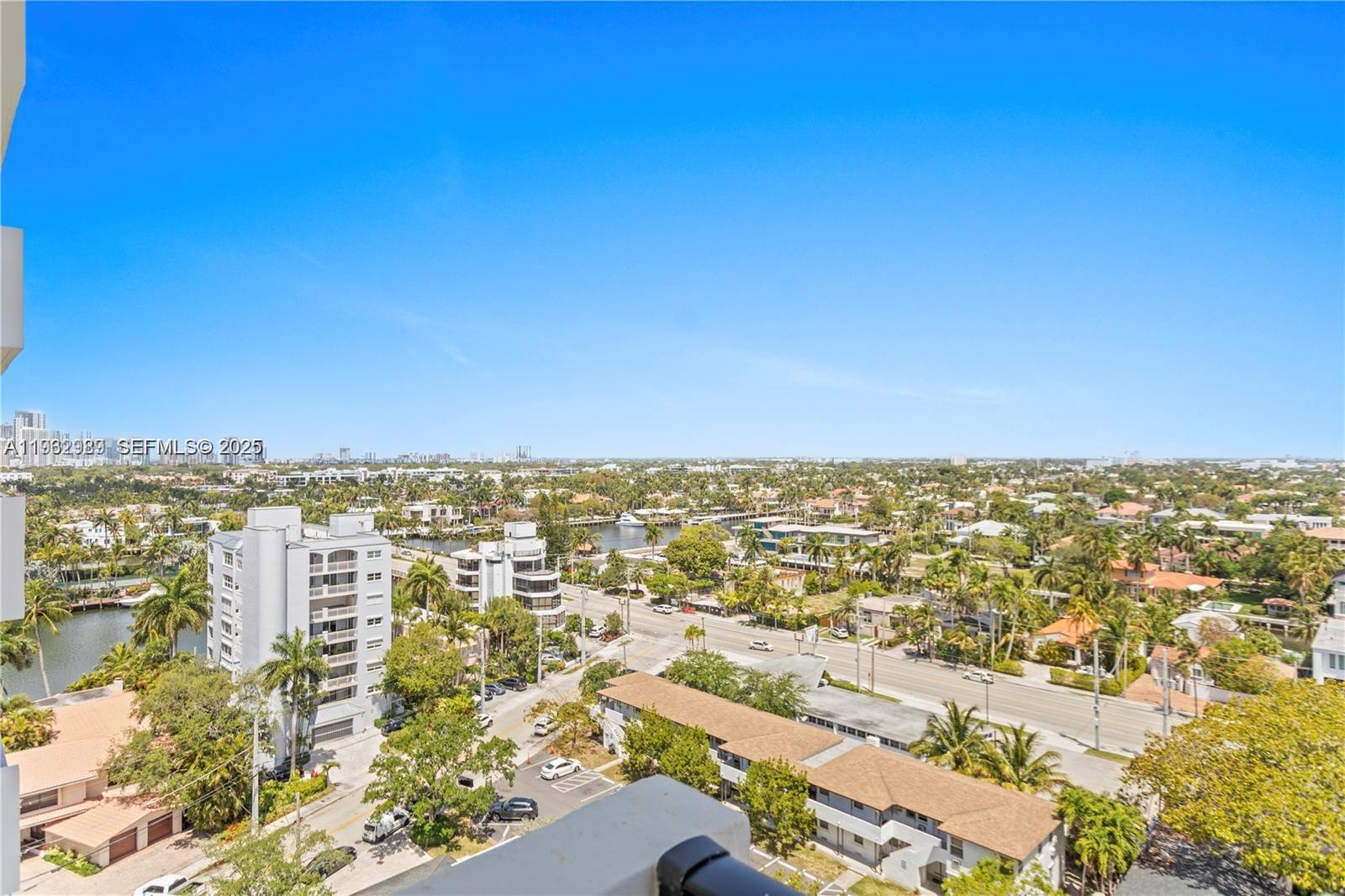 340 Sunset Dr #1404 Fort Lauderdale, FL 33301