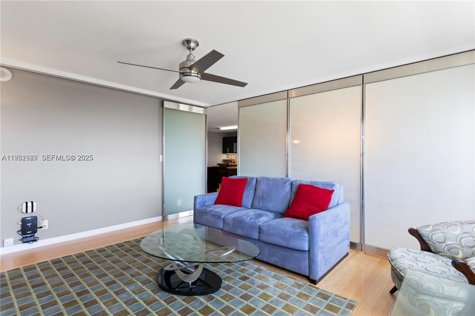 340 Sunset Dr #1404 Fort Lauderdale, FL 33301