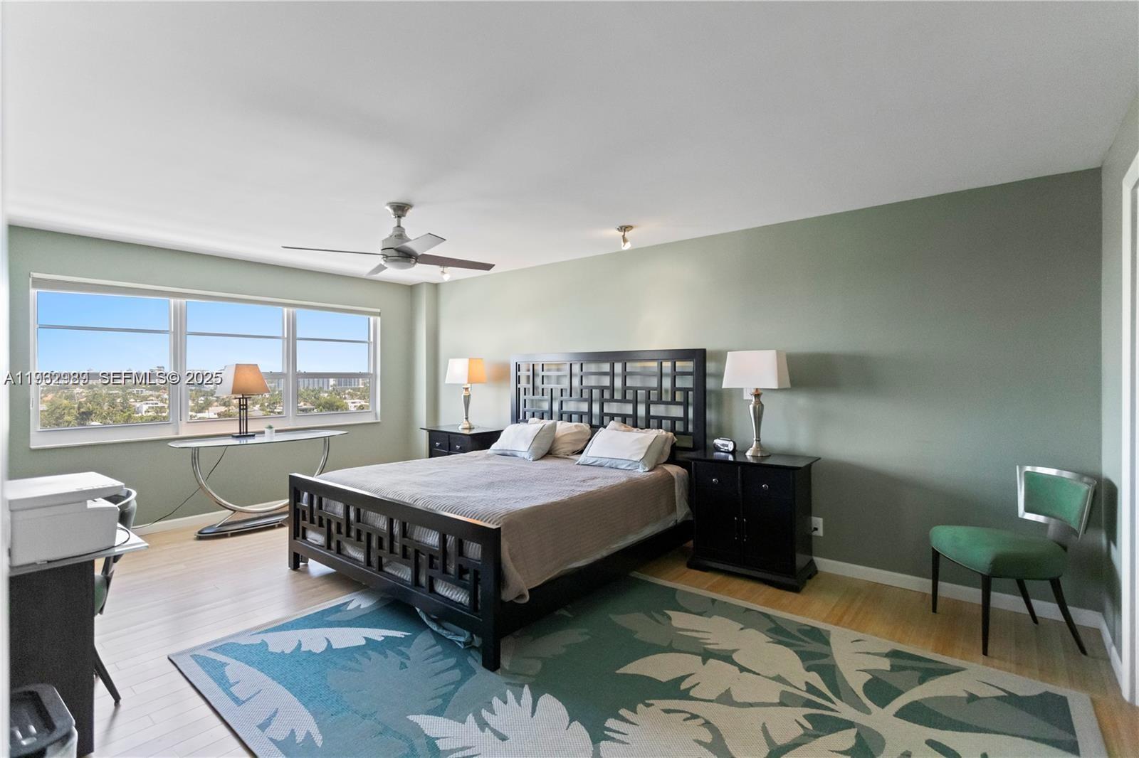 340 Sunset Dr #1404 Fort Lauderdale, FL 33301