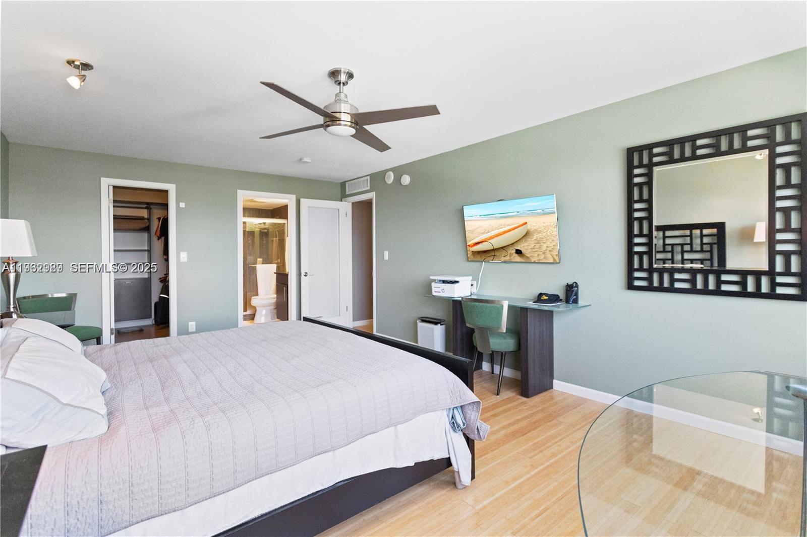 340 Sunset Dr #1404 Fort Lauderdale, FL 33301