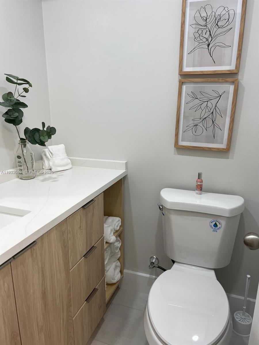 image Winston Towers 20024