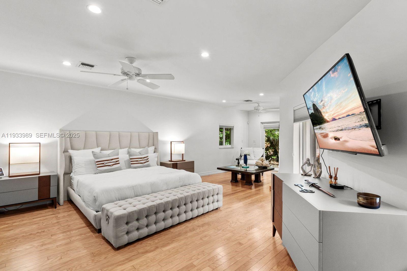 6511 Riviera Dr Coral Gables, FL 33146