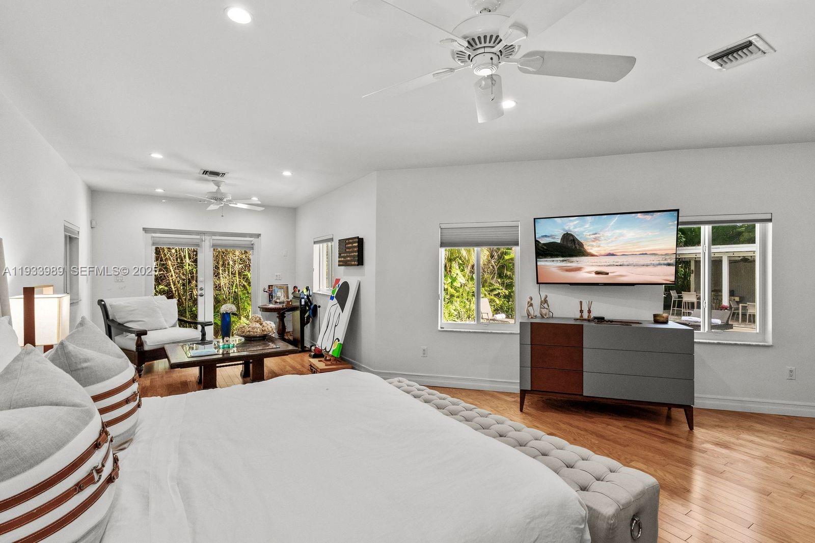 6511 Riviera Dr Coral Gables, FL 33146