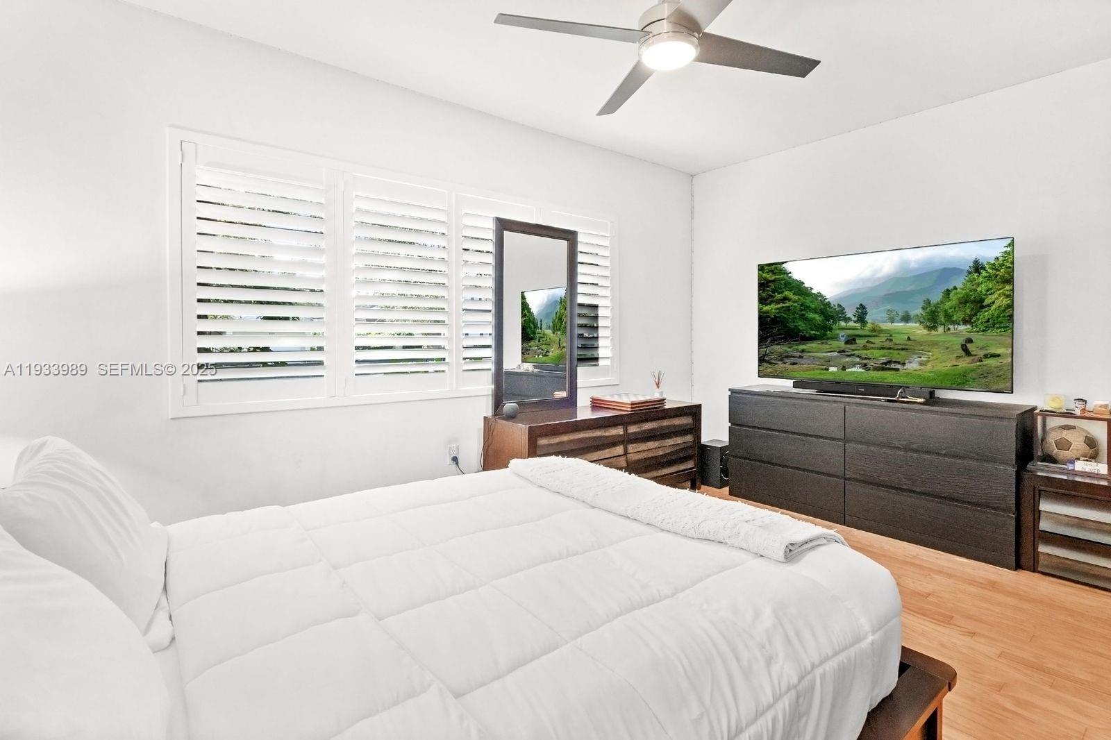 6511 Riviera Dr Coral Gables, FL 33146