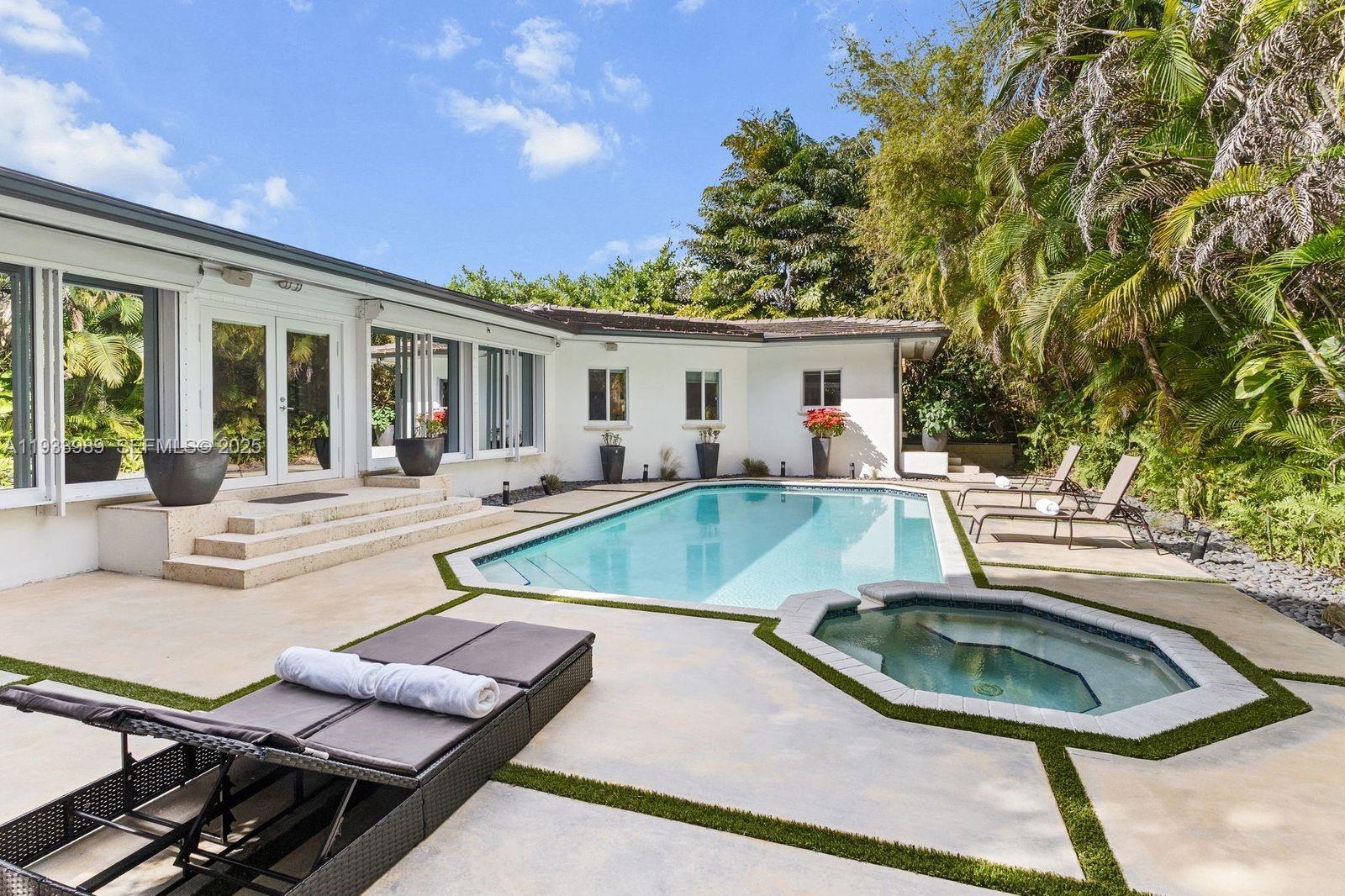 6511 Riviera Dr Coral Gables, FL 33146