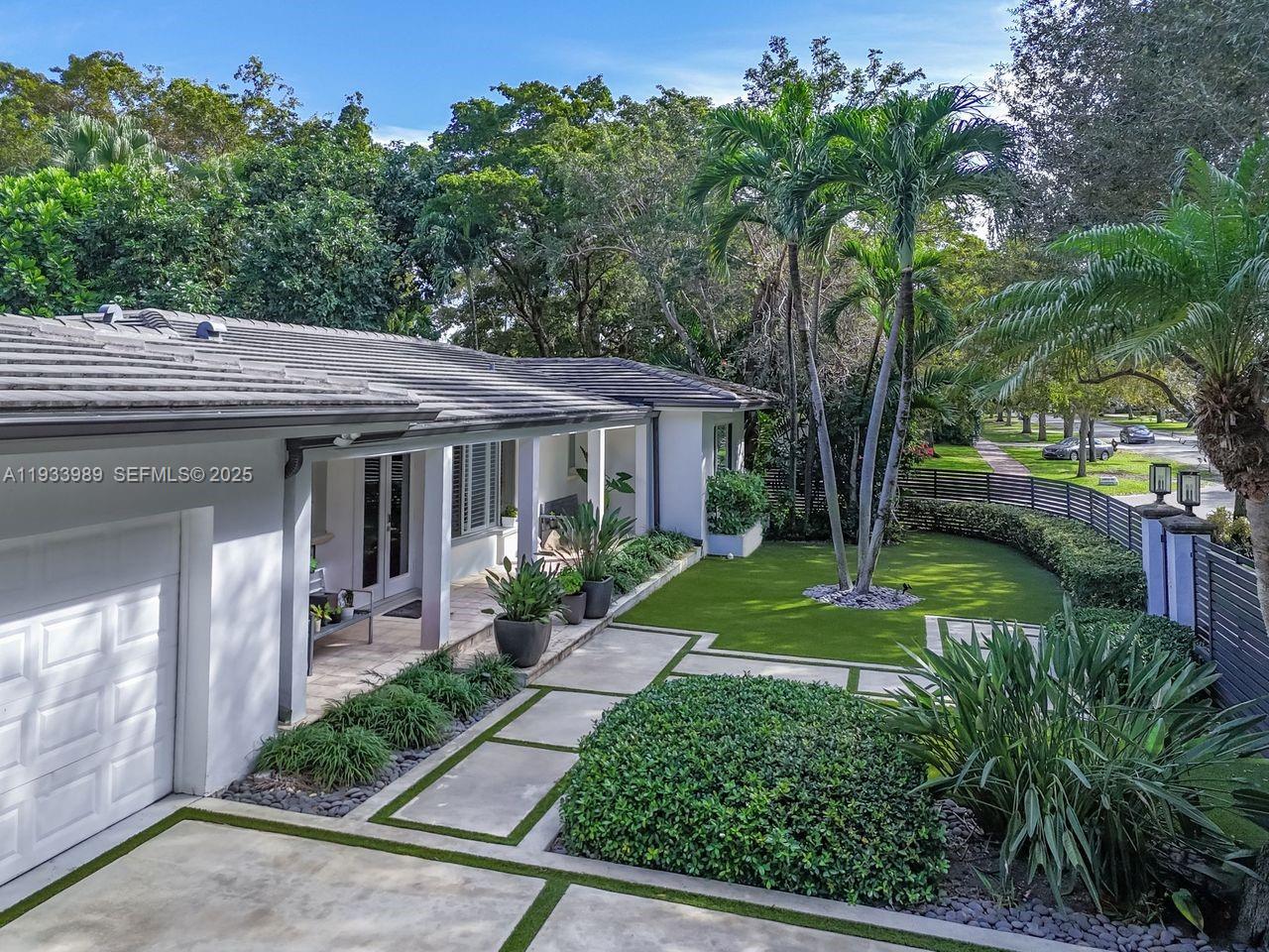 6511 Riviera Dr Coral Gables, FL 33146