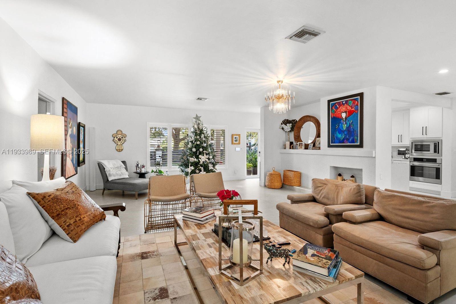 6511 Riviera Dr Coral Gables, FL 33146