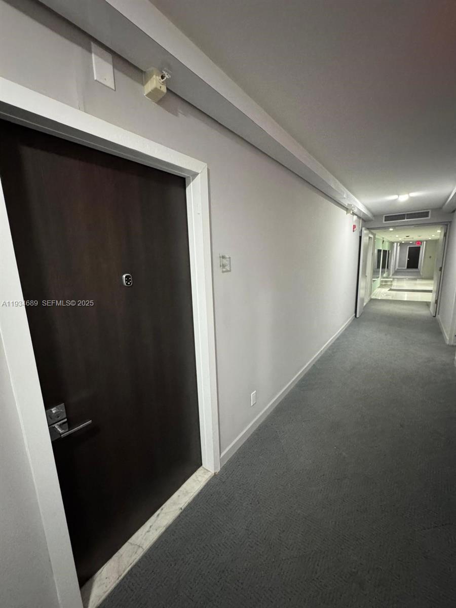 20335 W Country Clb Dr #1105 Aventura, FL 33180