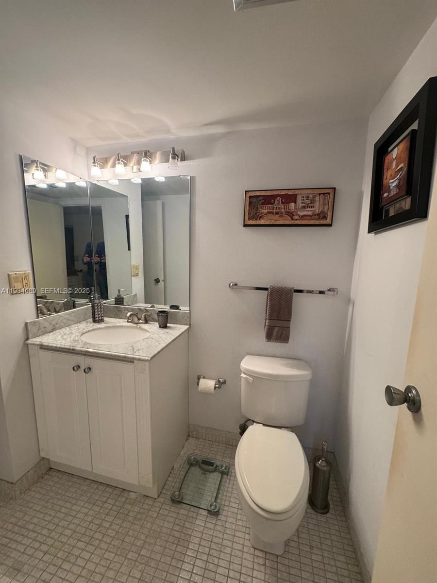 20335 W Country Clb Dr #1105 Aventura, FL 33180