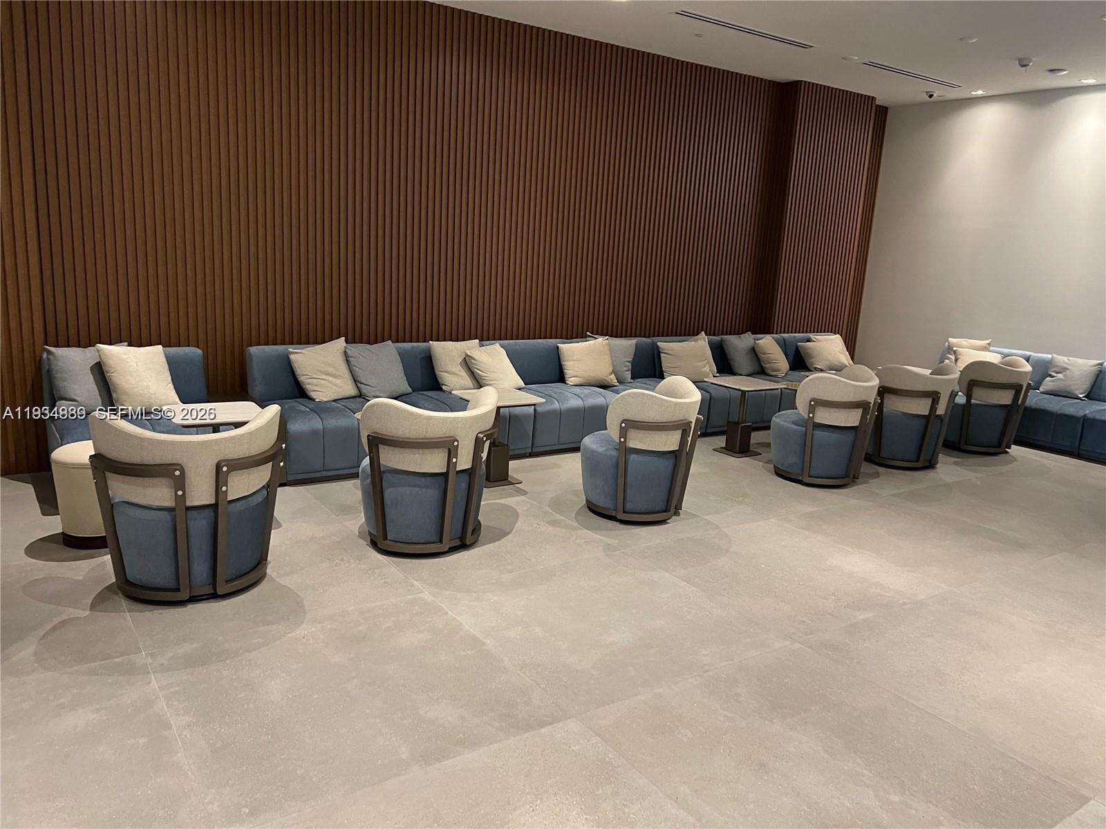 239 SW 9th St #2103 Miami, FL 33130