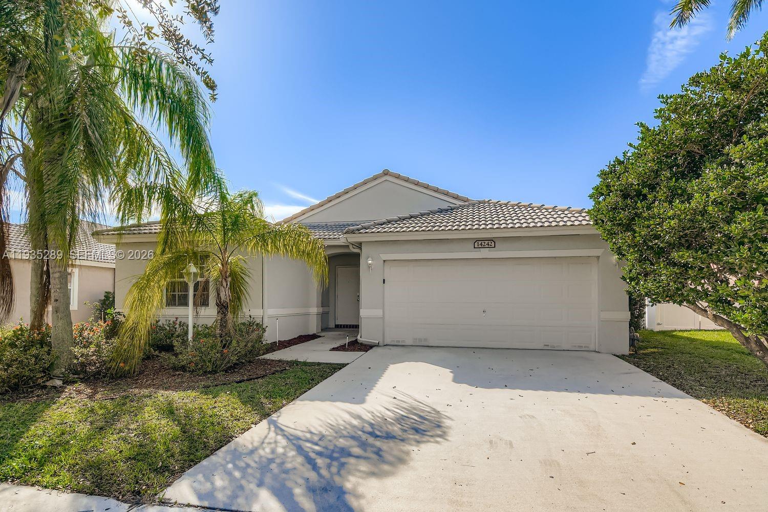 14242 NW 18th Pl Pembroke Pines, FL 33028