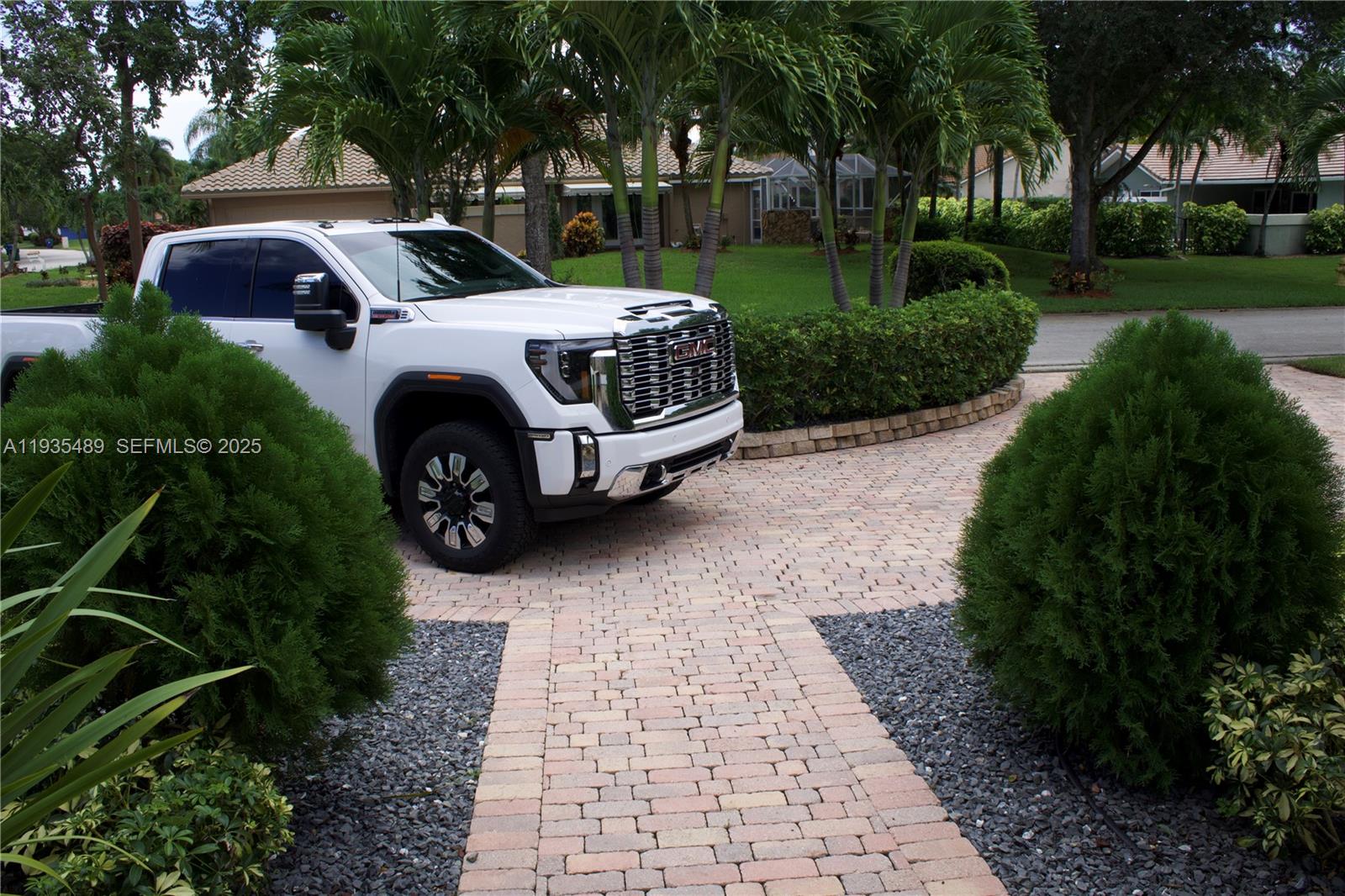 Undisclosed Address Coral Springs, FL 33071