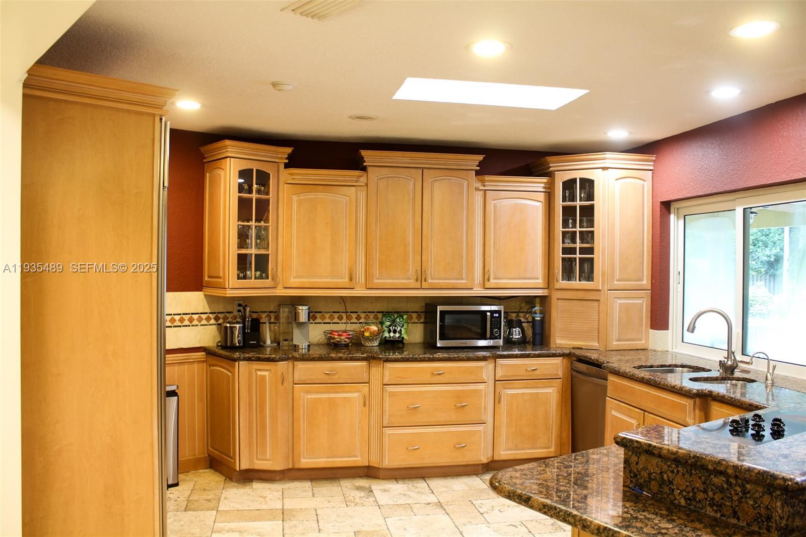 Undisclosed Address Coral Springs, FL 33071