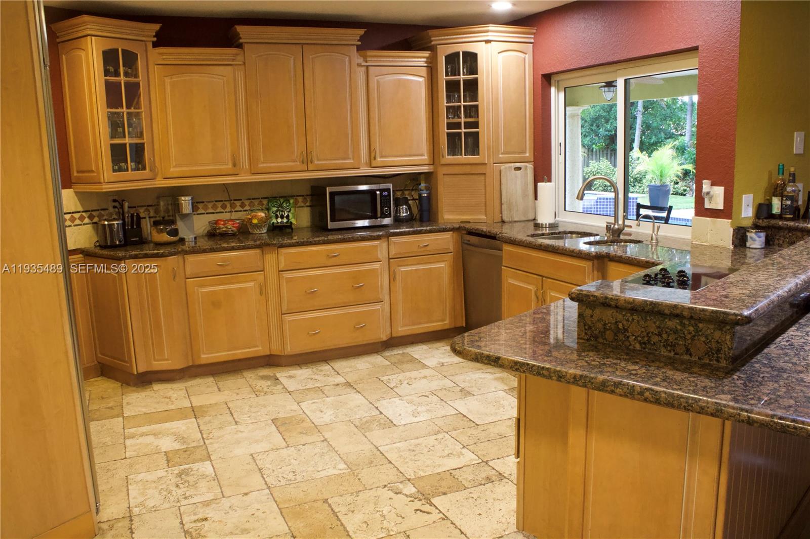 Undisclosed Address Coral Springs, FL 33071