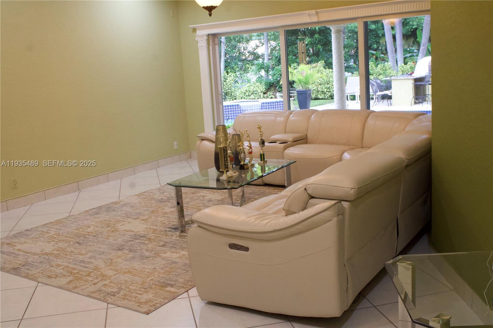 Undisclosed Address Coral Springs, FL 33071