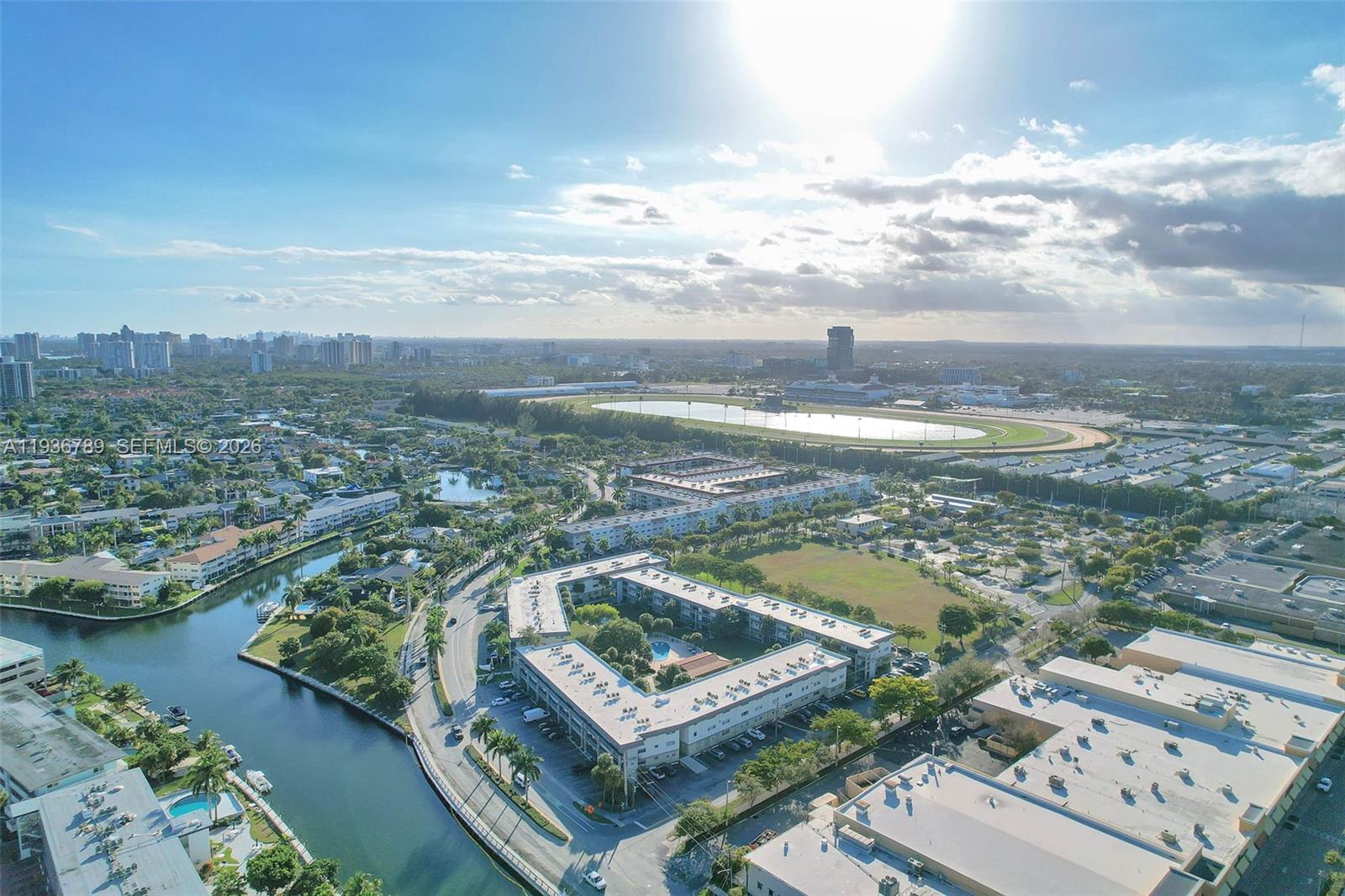 270 Layne Blvd #305 Hallandale Beach, FL 33009