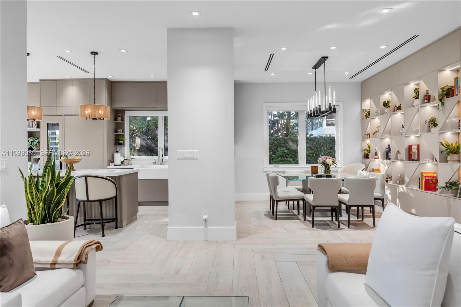 4819 University Dr #4819 Coral Gables, FL 33146