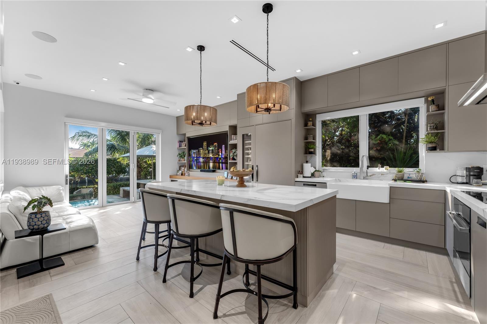 4819 University Dr #4819 Coral Gables, FL 33146