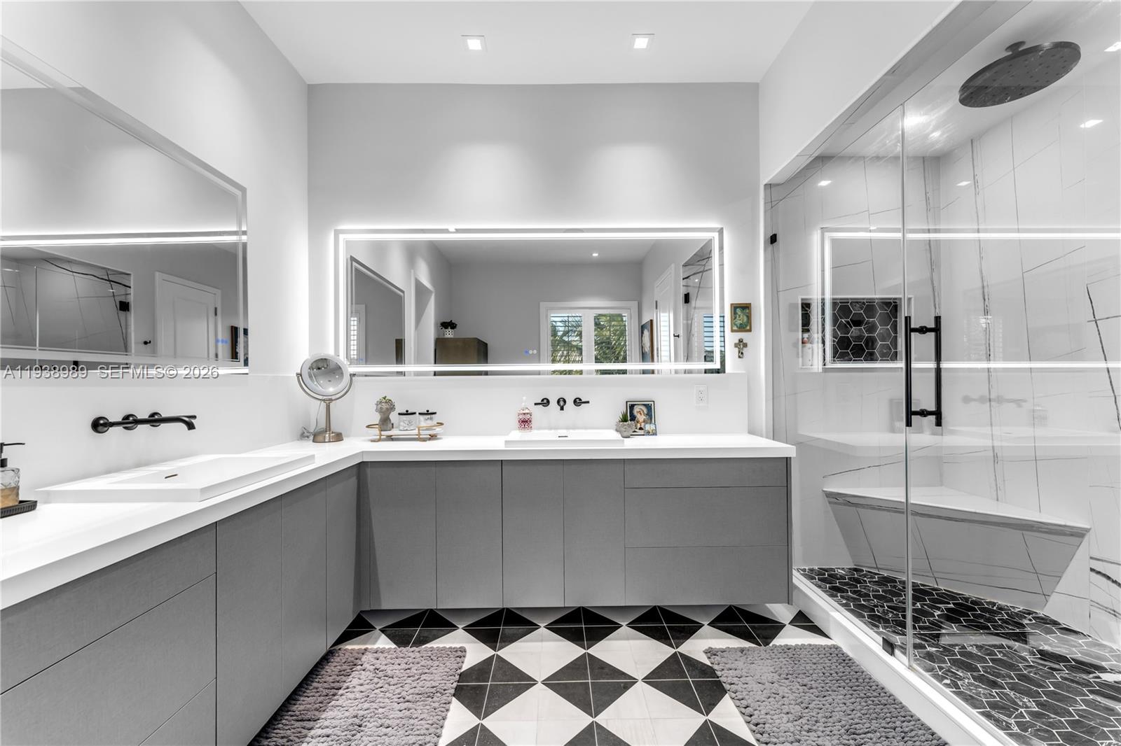 4819 University Dr #4819 Coral Gables, FL 33146