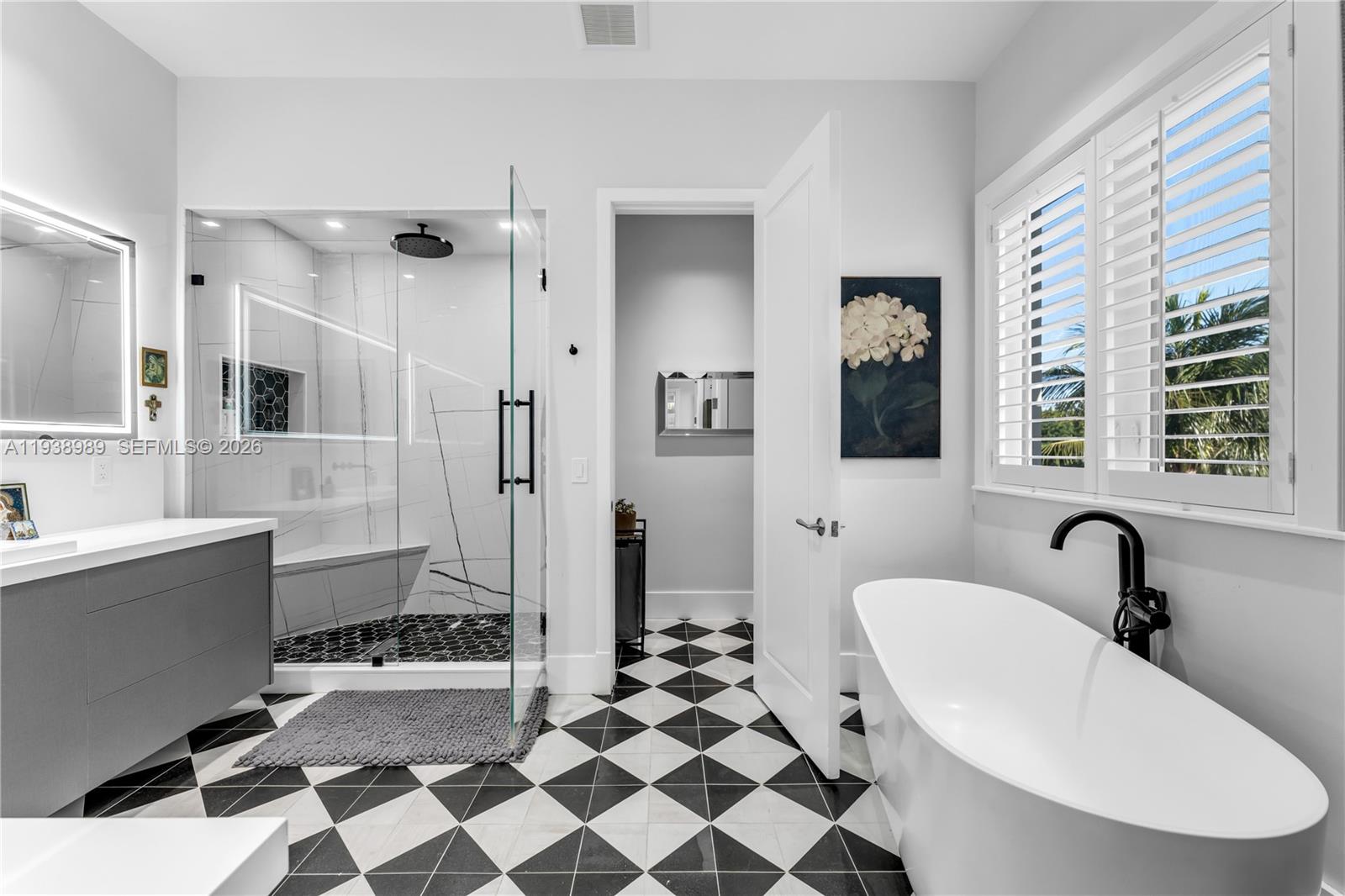 4819 University Dr #4819 Coral Gables, FL 33146