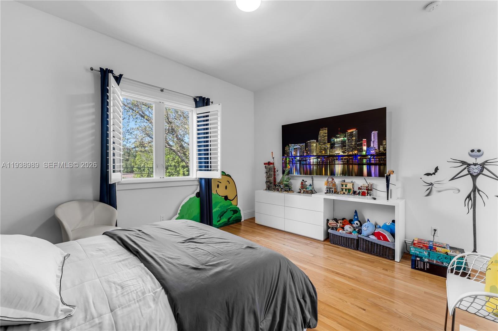 4819 University Dr #4819 Coral Gables, FL 33146