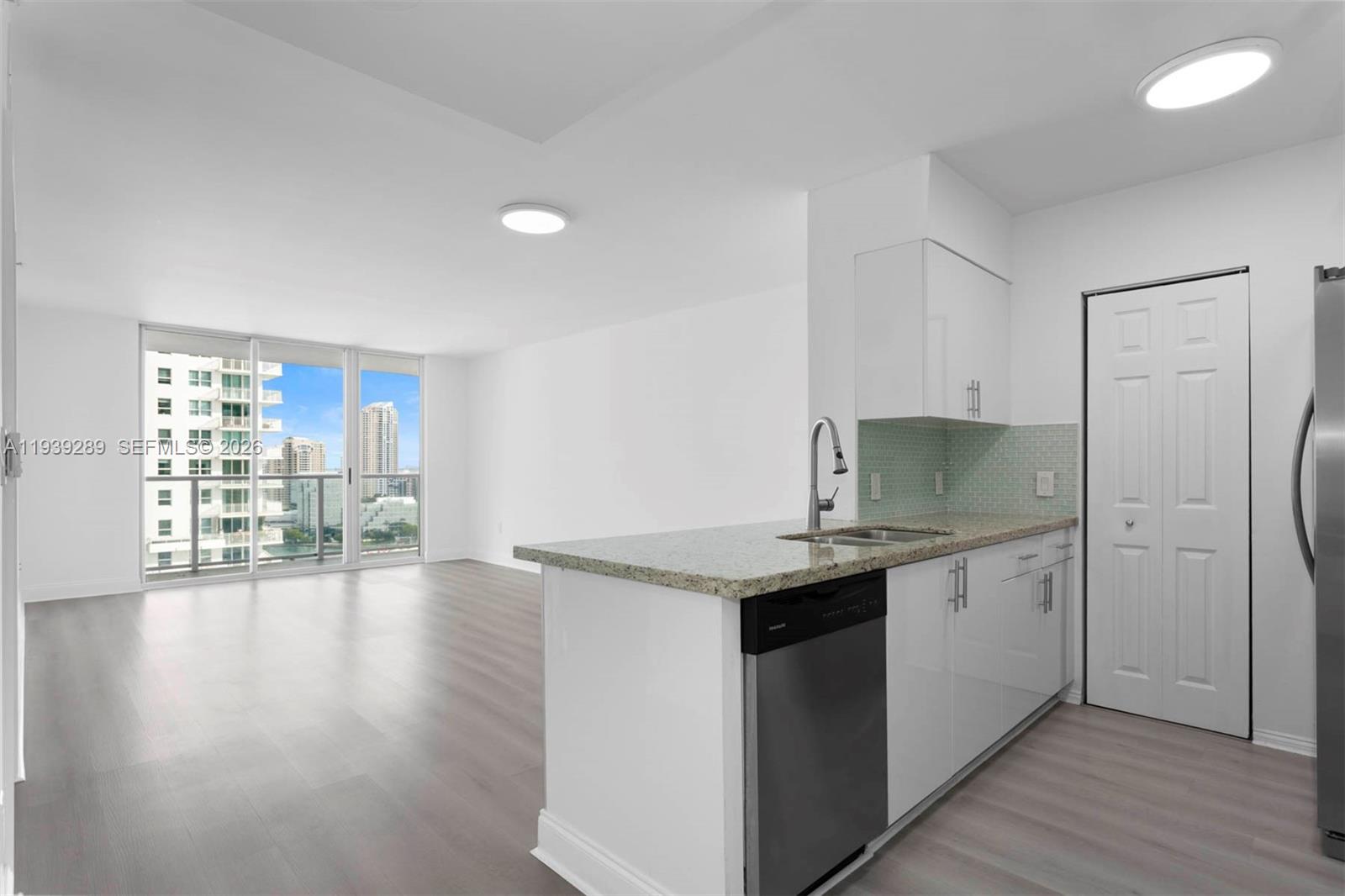 image The Mark on Brickell8