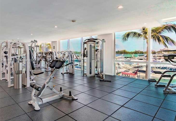 image Yacht Club At Portofino23