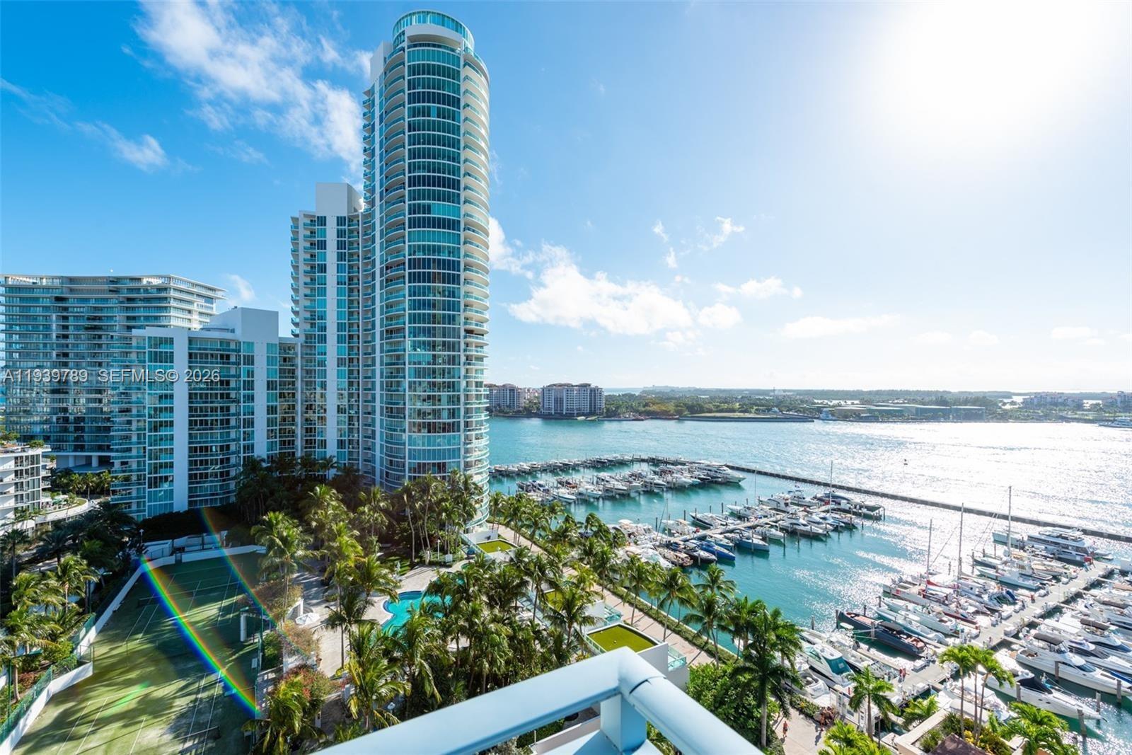 image Yacht Club At Portofino26