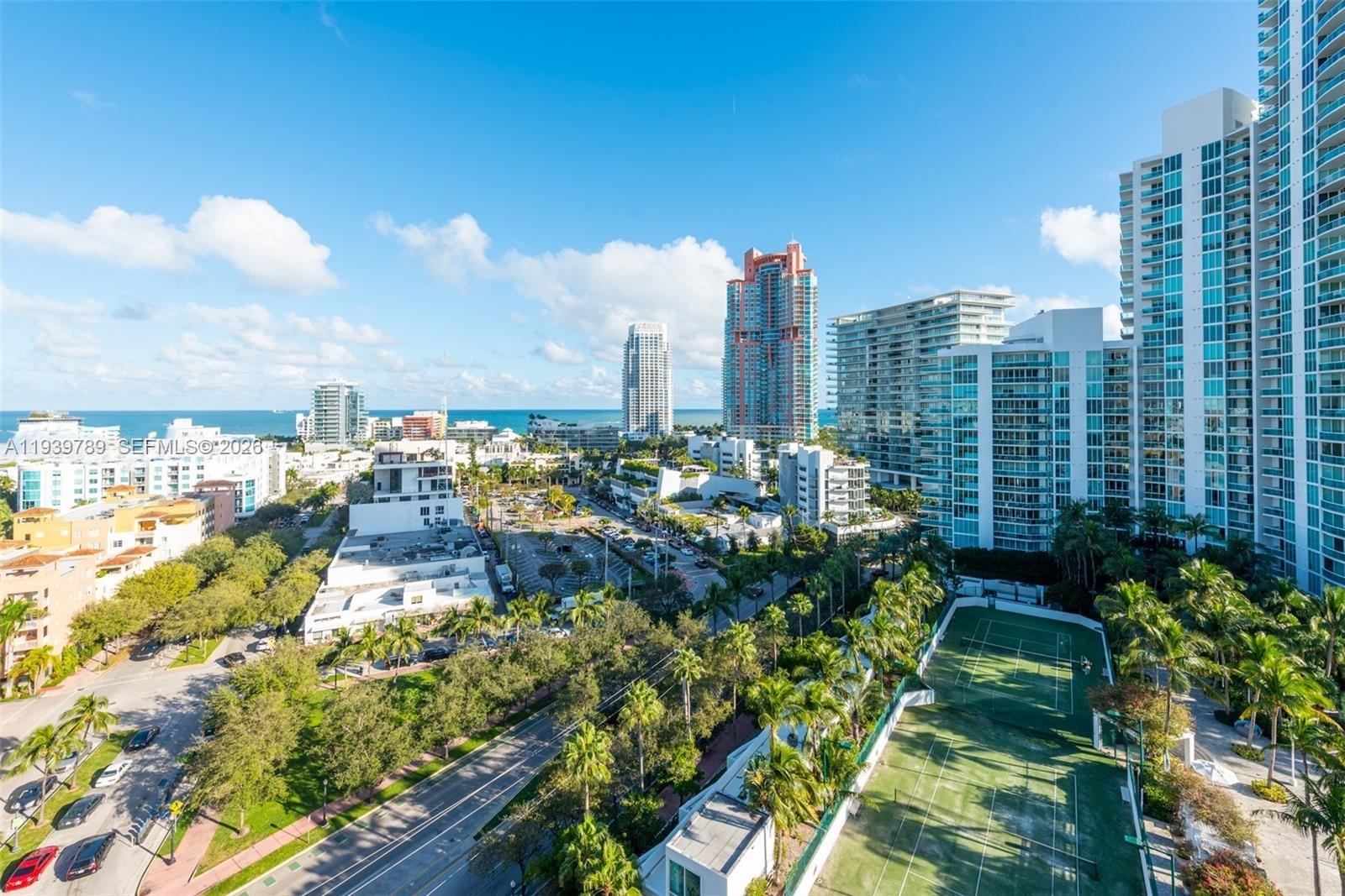 image Yacht Club At Portofino30