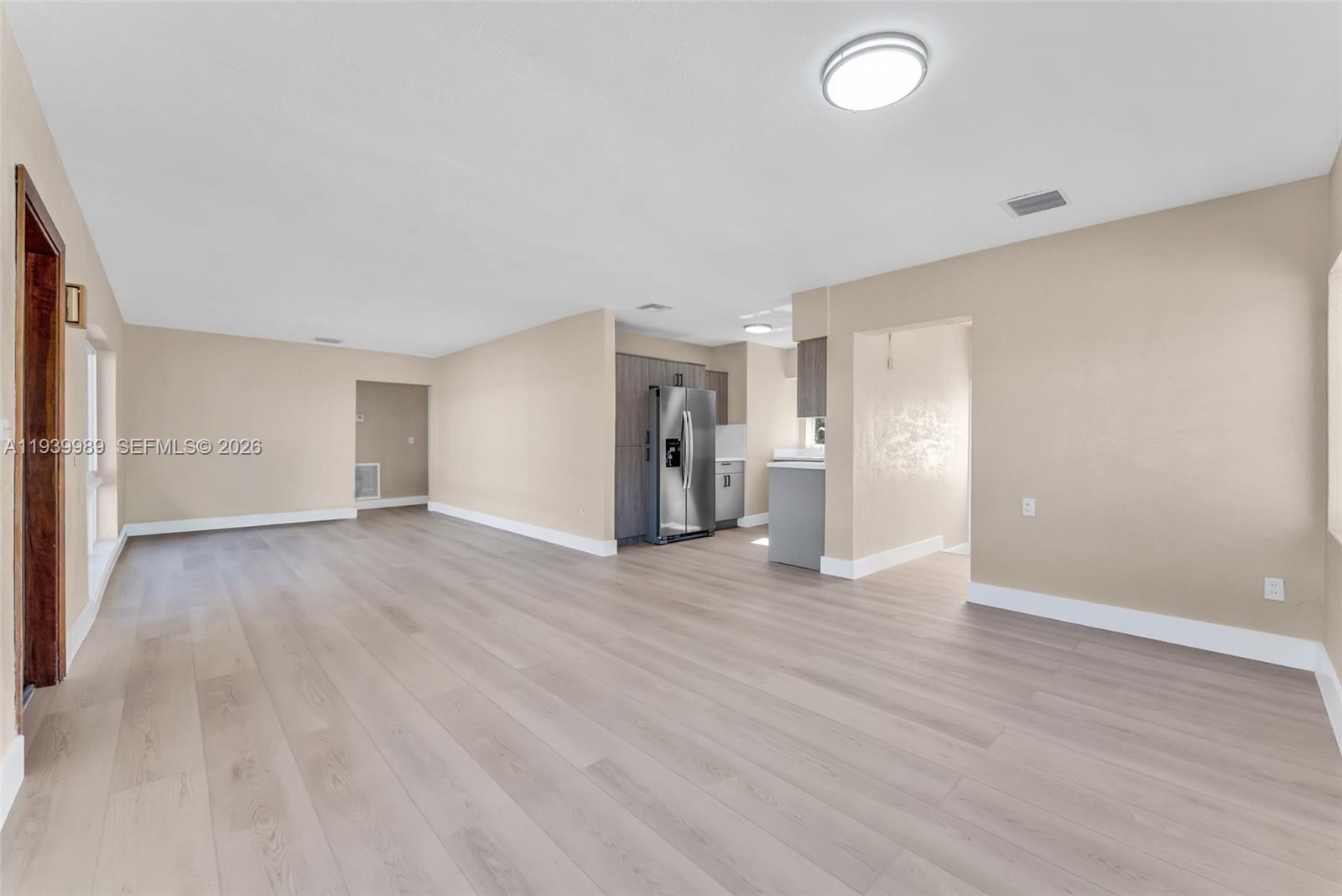 40 W 58th St Hialeah, FL 33012