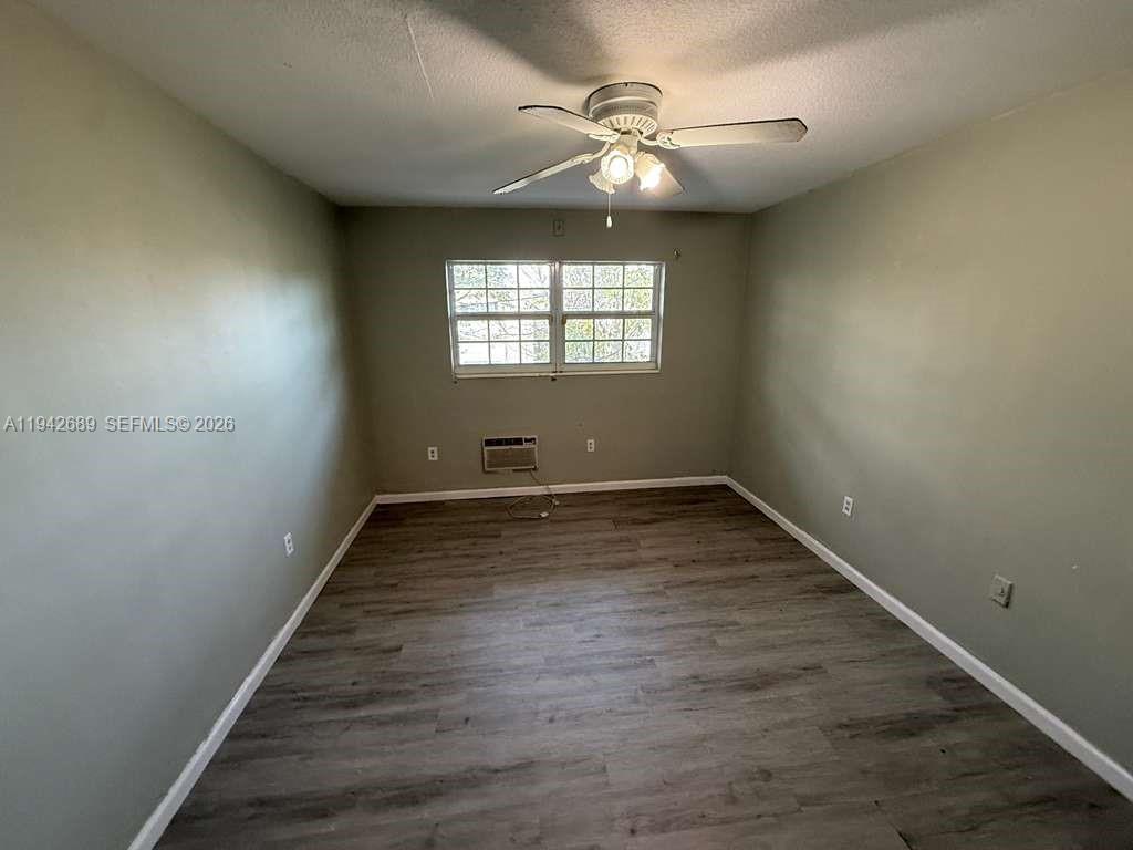 1451 NE 170th St #208A North Miami Beach, FL 33162