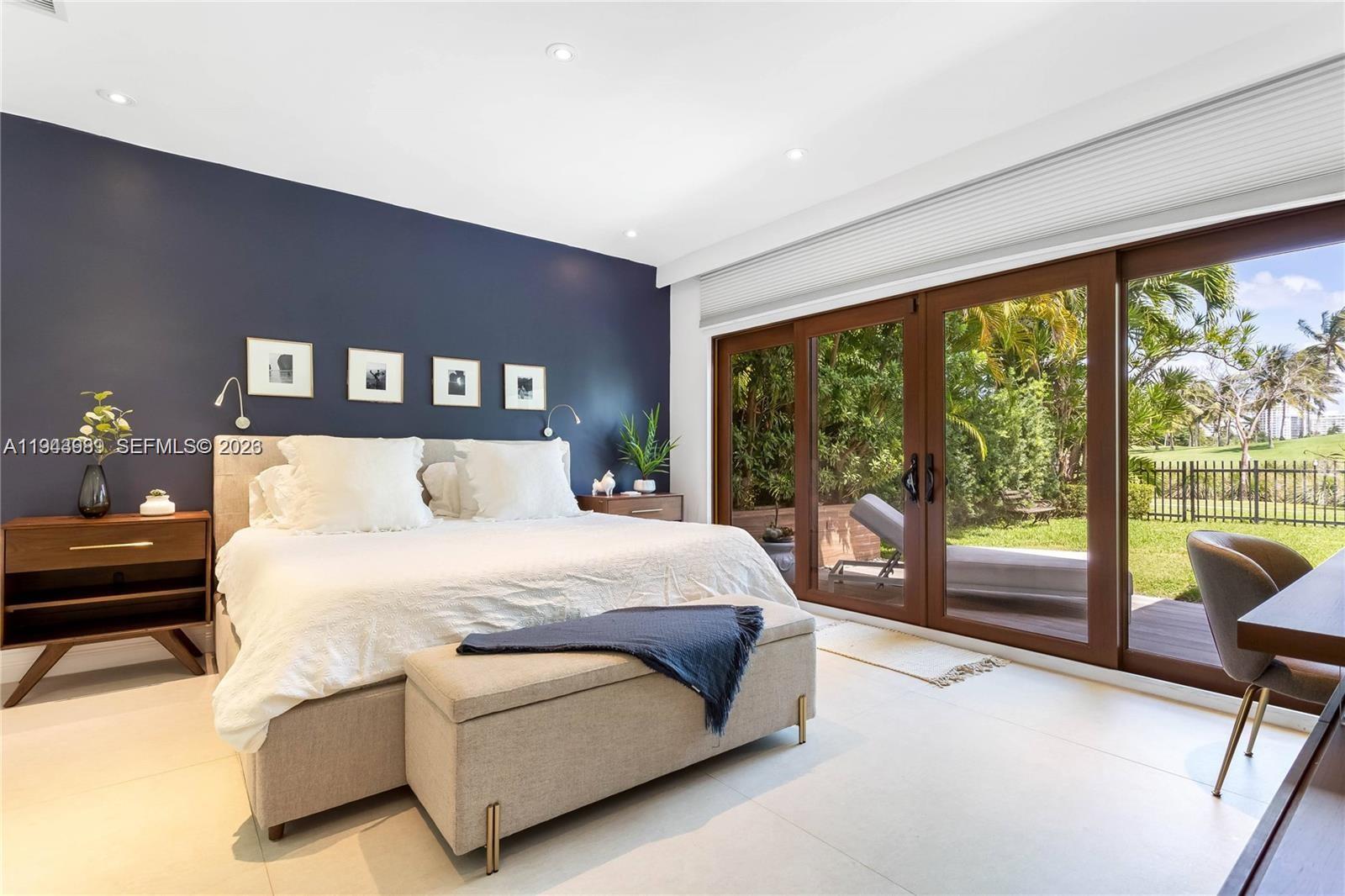 5911 Alton Rd Miami Beach, FL 33140